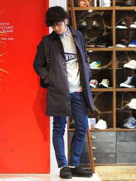 「BEAMS（ビームス）のアイテム（ステンカラーコート）」を使った、HAPPY西村さん（メンズ・180cm）の春コーディネート