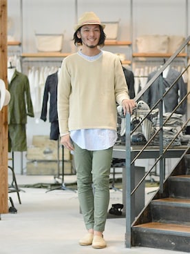 「BEAMS（ビームス）のアイテム（シャツ/ブラウス）」を使った、HAPPY西村さん（メンズ・180cm）の春コーディネート