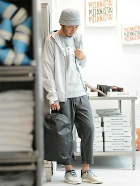 「Champion」｜HAPPY西村さん（メンズ・180cm）の春コーディネート