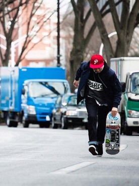 「PUSH CONNECTION（プッシュコネクション）のアイテム」を使った、岡田晋さん（メンズ・170cm）の冬コーディネート