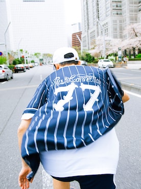 「PUSH CONNECTION（プッシュコネクション）のアイテム」を使った、岡田晋さん（メンズ・170cm）の春コーディネート