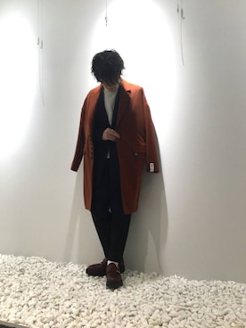 「SHAREEF（シャリーフ）のアイテム（スラックス）」を使った、柴田 翔真さん（メンズ・172cm）の秋コーディネート