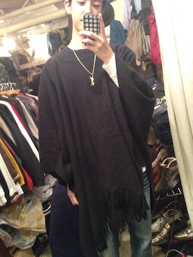 「Yves Saint Laurent（イヴサンローラン）のアイテム（アクセサリー）」を使った、LiSAさん（メンズ・184cm）の秋コーディネート