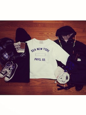 「アイテム（マウンテンパーカー、ブルー系）」を使った、🅨Ⓤ🅒🅞さん（レディース・157cm）の冬コーディネート