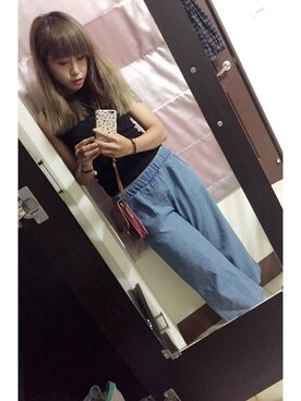 「TISSOT（ティソ）のアイテム（アナログ腕時計、ブラウン系）」を使った、洪佳さん（レディース・163cm）の夏コーディネート