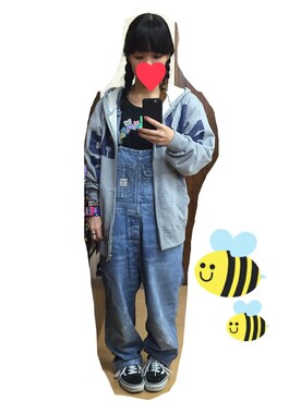 「アイテム（アナログ腕時計、ピンク系）」を使った、くみこさん（レディース・150cm）の春コーディネート