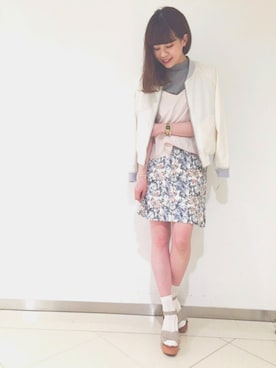 「archives（アルシーヴ）のアイテム（ブルゾン）」を使った、akaneさん（レディース・162cm）の春コーディネート