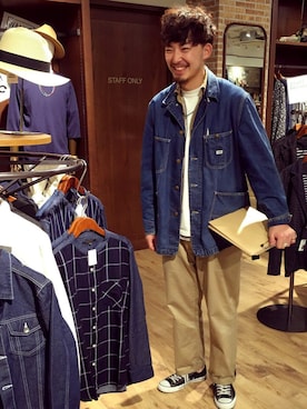 adusさんのコーディネート