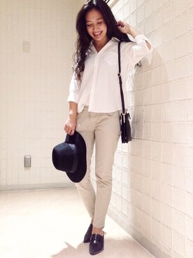 「アイテム（デニムパンツ、ベージュ系）」を使った、Regalectさん（レディース・163cm）の秋コーディネート