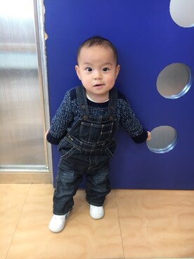 「キッスコーデ」｜「アイテム（サロペット/オーバーオール）」を使った、SOOUPOOPOさん（キッズ・90cm）の冬コーディネート