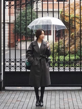 「FENDI」｜「アイテム（トレンチコート）」を使った、hyuna_uptownholicさん（レディース・159cm）の冬コーディネート