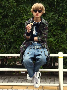 「迷彩」｜「アイテム（ステンカラーコート）」を使った、Ryutaroさん（メンズ・168cm）の夏コーディネート