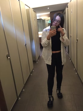 「PULL&BEAR（プルアンドベア）のアイテム（その他トップス）」を使った、林珉安さん（レディース・158cm）の春コーディネート
