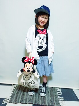 「アイテム（パーカー）」を使った、AIさん（キッズ・110cm）の春コーディネート