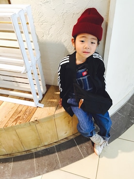 「Dickies（ディッキーズ）のアイテム（オールインワン・サロペット）」を使った、peiさん（キッズ・110cm）の冬コーディネート