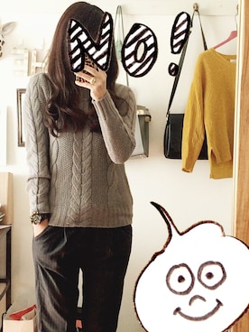 「ロングヘア」｜「アイテム（アナログ腕時計）」を使った、megoooonさん（レディース・167cm）の冬コーディネート