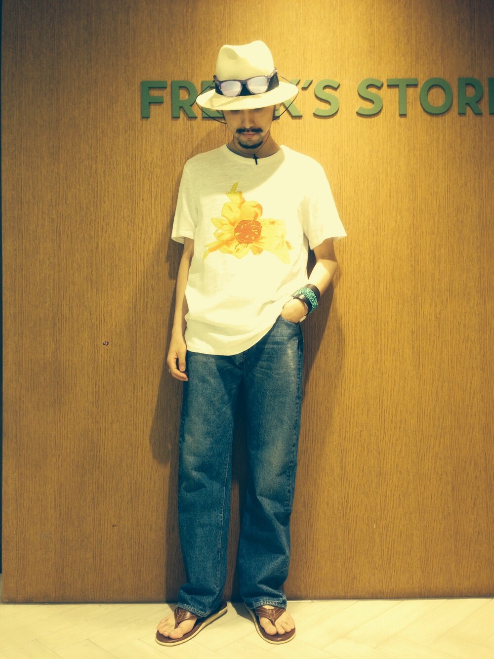 「rag & boneのFLOWER TEE（Tシャツ/カットソー、ホワイト系）」を使った、キムさんさん（メンズ・167cm）の夏コーディネートの1枚目の写真