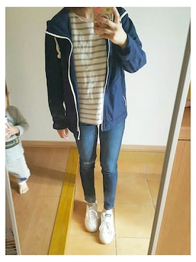 「アイテム（マウンテンパーカー、ブルー系）」を使った、yunchiさん（レディース・153cm）の夏コーディネート