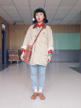 「Lee（リー）のアイテム（その他アウター）」を使った、Jessie さん（レディース・156cm）の秋コーディネート