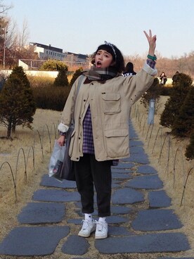 「Lee（リー）のアイテム（その他アウター）」を使った、Jessie さん（レディース・156cm）の春コーディネート