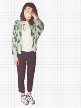 吕豆苗wwwさんのコーディネート