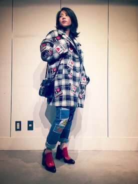 「ROYAL FLASH（ロイヤルフラッシュ）のアイテム（トレンチコート）」を使った、Shih-huiさん（レディース・158cm）の秋コーディネート
