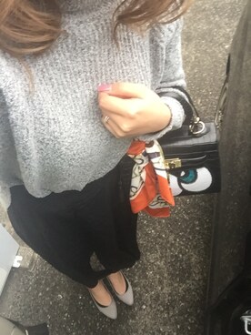 「GU（ジーユー）のアイテム（トップス、グレー系）」を使った、chachaさん（レディース・154cm）の春コーディネート