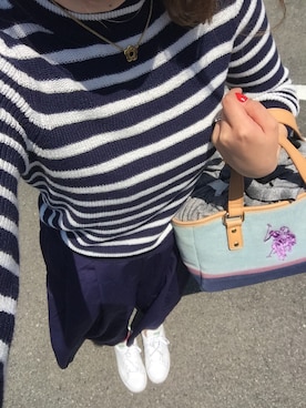 「Marc by Marc Jacobs（マークバイマークジェイコブス）のLOGO DAISY PENDANT（ネックレス、ゴールド系）」を使った、chachaさん（レディース・154cm）の春コーディネート