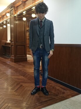 「アイテム（ネクタイ、レッド系）」を使った、gou aoyagiさん（メンズ・175cm）の冬コーディネート