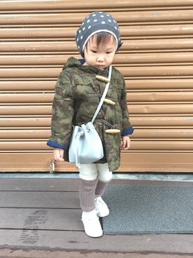 「cotton on（コットンオン）のアイテム（ジャケット/アウター）」を使った、Nicoletteさん（キッズ・80cm）の秋コーディネート