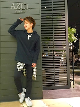 「アイテム（パーカー）」を使った、YUKI kojimaさん（メンズ・172cm・10代）の秋コーディネート