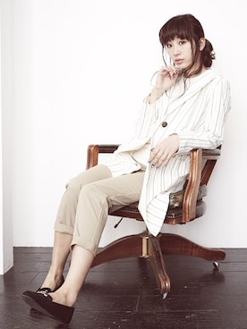 「アイテム（チェスターコート）」を使った、Parfum  snapさん（レディース・168cm）の冬コーディネート