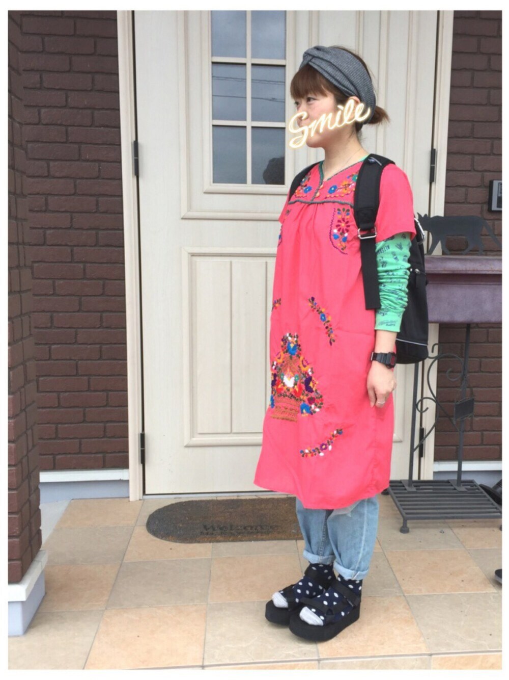 「ピンク、カジュアル、休日スタイル、チチカカ、ヘアバンド、marimekko、teva、チビーズ✳︎、aiko」｜「BEAMS BOYのBEAMS BOY / リブヘアバンド（ヘアバンド、グレー系）」を使った、ゆきだるま☆さん（レディース・148cm）の春コーディネートの1枚目の写真