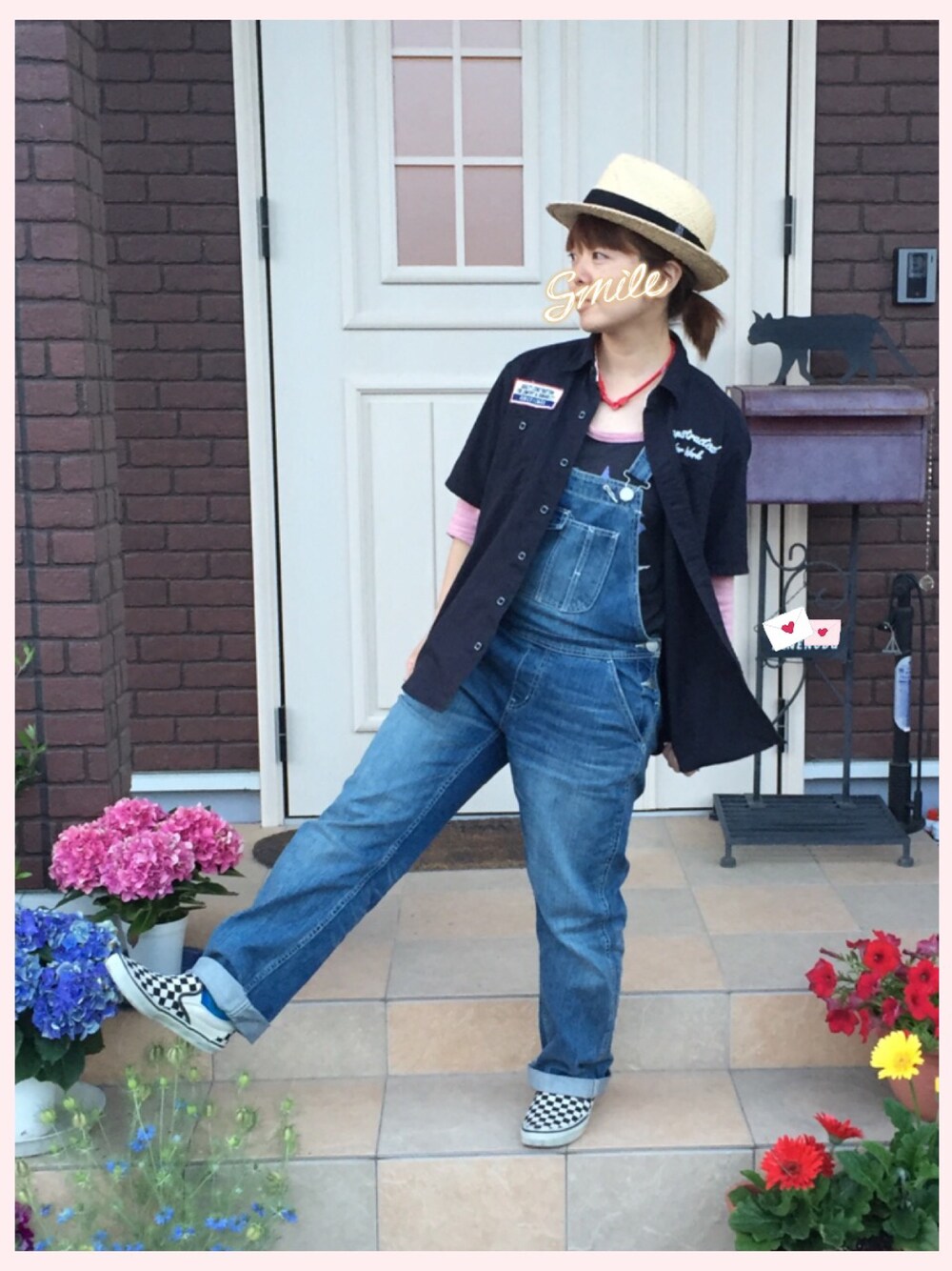 「夏コーデ、aiko、ボーリングシャツ、ボーイッシュ、オーバーオール、ハット、チビーズ✳︎」｜「X-girlのSTRAW HAT（ハット、ベージュ系）」を使った、ゆきだるま☆さん（レディース・148cm）の春コーディネートの1枚目の写真