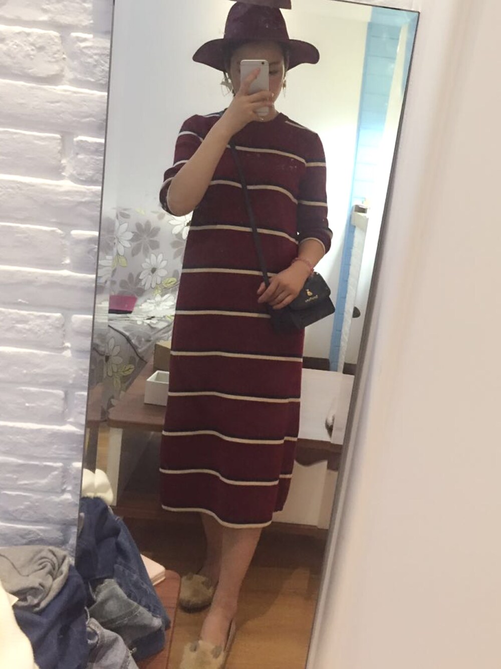 「MOUSSYのアイテム（ワンピース、レッド系）」を使った、lazyちゃんさん（レディース・167cm）の秋コーディネートの1枚目の写真