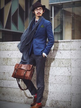 「FOSSIL（フォッシル）のアイテム（ハンドバッグ）」を使った、Nelsonkuoさん（メンズ・188cm）の春コーディネート