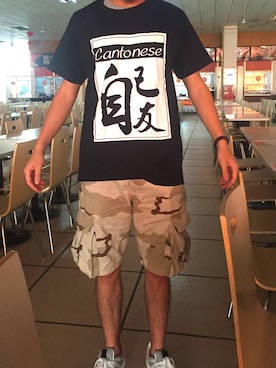 「北理珠粤文化协会Cantoneseのアイテム（Tシャツ/カットソー、ブラック系）」を使った、NCKYさん（メンズ）の冬コーディネート