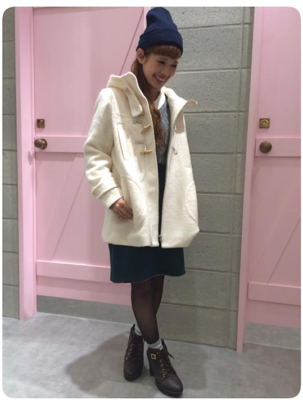 「ダッフルコート」｜「Heatherのアイテム（ダッフルコート、ホワイト系）」を使った、Nishiuchi Kanaさん（レディース・150cm）の秋コーディネートの1枚目の写真