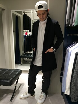 「L.H.P（エルエイチピー）のアイテム（チェスターコート）」を使った、SHINYA KASHIWAGIさん（メンズ・177cm）の冬コーディネート