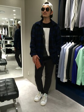 「MCM（エムシーエム）のアイテム（財布/小物）」を使った、SHINYA KASHIWAGIさん（メンズ・177cm）の冬コーディネート