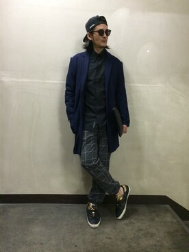 「L.H.P（エルエイチピー）のアイテム（チェスターコート）」を使った、SHINYA KASHIWAGIさん（メンズ・177cm）の春コーディネート