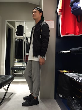 「L.H.P（エルエイチピー）のアイテム（スタジャン）」を使った、SHINYA KASHIWAGIさん（メンズ・177cm）の秋コーディネート