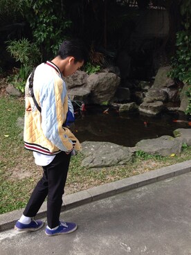 「アイテム（ボディバッグ/ウエストポーチ、ブルー系）」を使った、Spokerさん（メンズ・169cm）の冬コーディネート