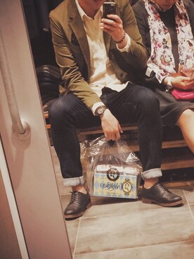 「khaki」｜「アイテム（腕時計）」を使った、Haaarkさん（メンズ・178cm）の冬コーディネート