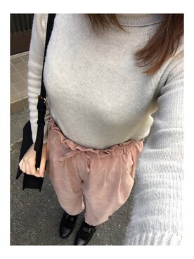 「Chico（チコ）のタートルニット（ニット/セーター、ホワイト系）」を使った、moeさん（レディース・155cm）の春コーディネート