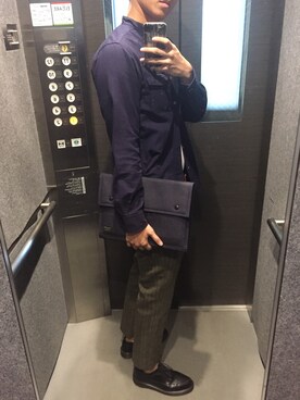 「EDIFICE（エディフィス）のアイテム（チノパンツ）」を使った、Harryさん（メンズ・178cm）の秋コーディネート