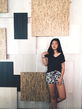 「kitschenのアイテム」を使った、Joslyn Leeさん（レディース・163cm）の夏コーディネート