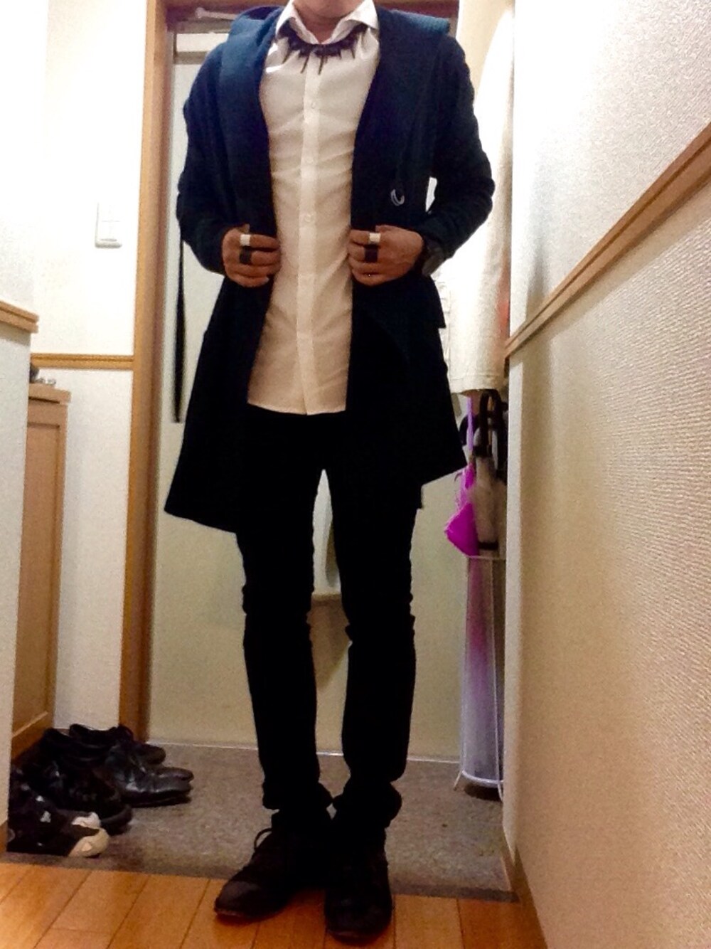 「MUZEのMUZE/HOODED COAT（その他アウター、ブラック系）」を使った、Takeshiさん（メンズ・165cm）の秋コーディネートの1枚目の写真
