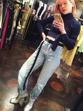 「アイテム（ブーツ、シルバー系）」を使った、Mina Kayamaさん（レディース・161cm）の春コーディネート