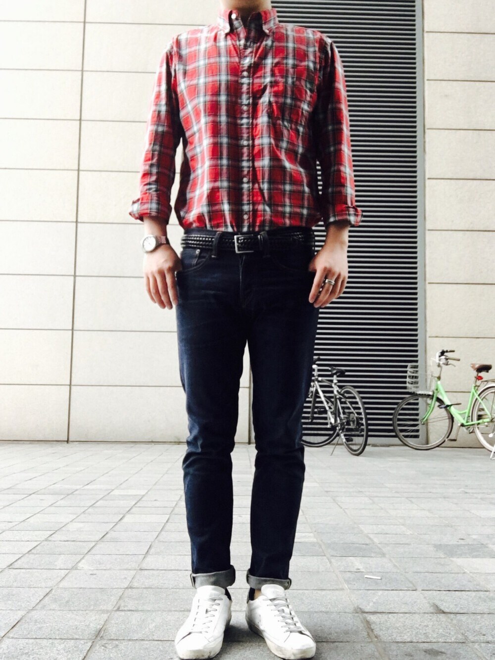 「GOLDEN GOOSE、Polo Ralph Lauren、POLO、UNIQLO、데일리룩、유니클로、랄프로렌」｜「POLO RALPH LAURENのアイテム（デニムパンツ、ブルー系）」を使った、mujiさん（メンズ・173cm）の夏コーディネートの1枚目の写真